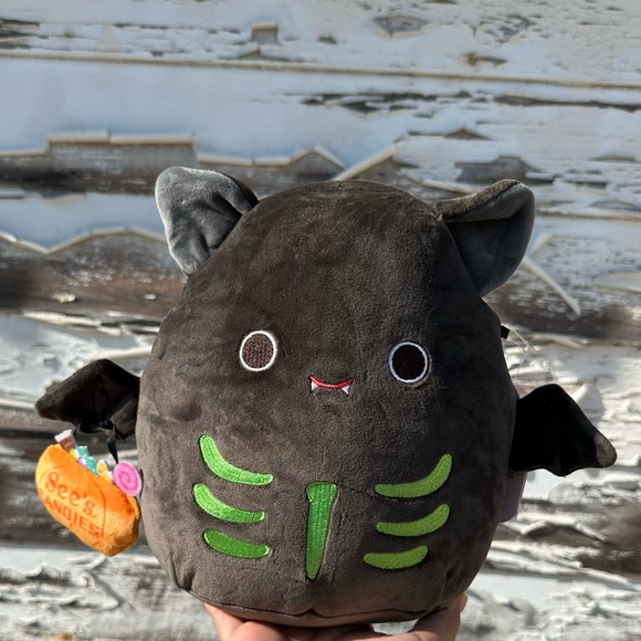 Emily the Bat mallow’ Mash Squishmallow 8” - NWT - Picture 2 of 8